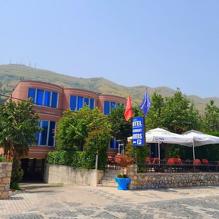 Hotel Restaurant Univers Shkodër Eksteriør billede