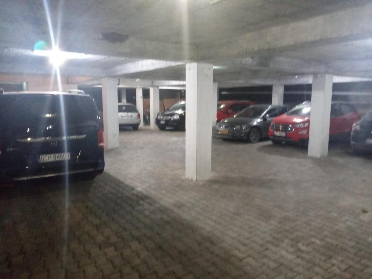 Hotel Restaurant Univers Shkodër Eksteriør billede