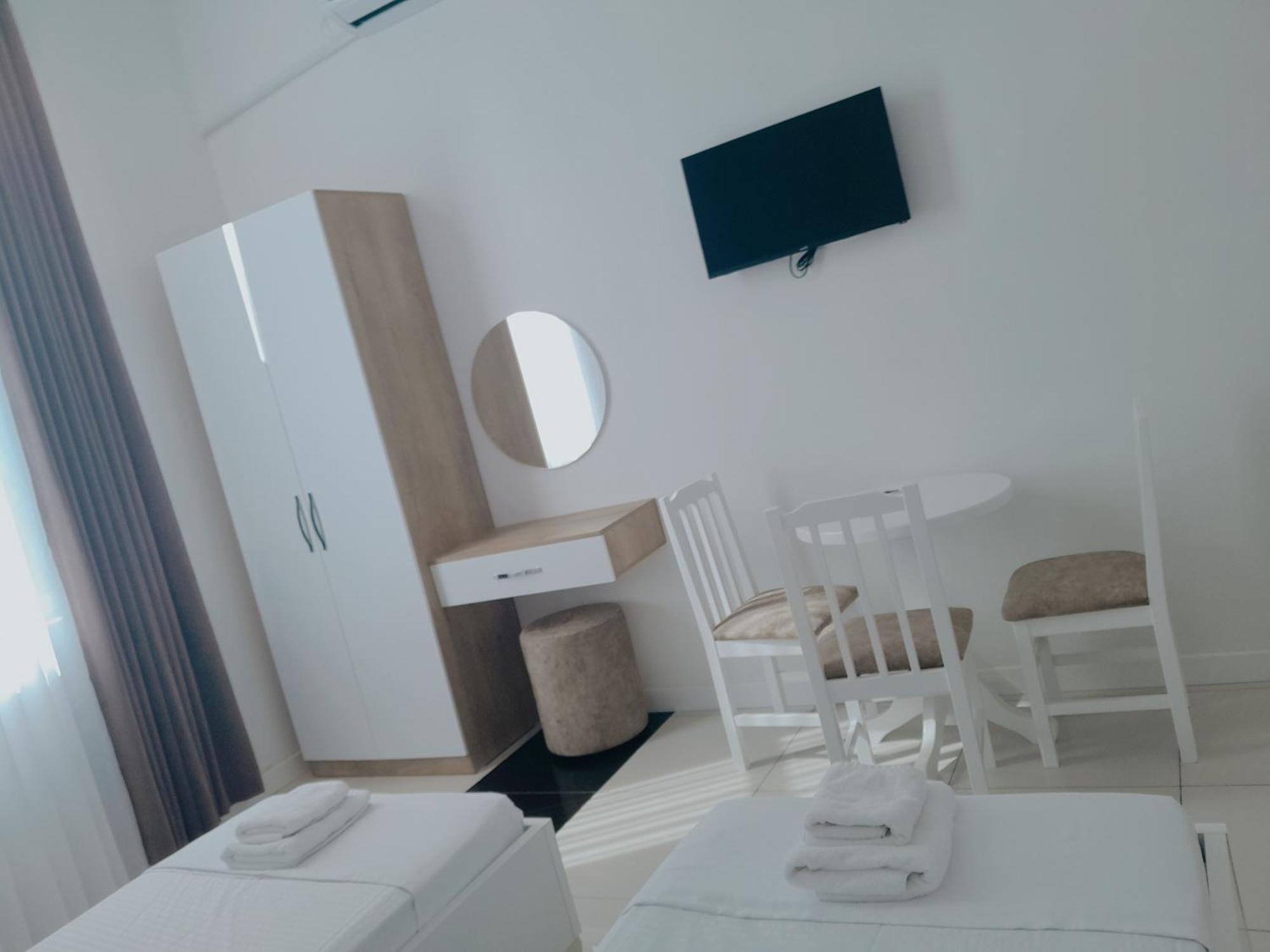 Hotel Restaurant Univers Shkodër Eksteriør billede